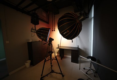 Studio Image